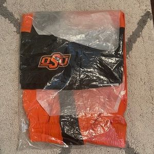 🧡🧡NWT Mens OSU basketball shorts